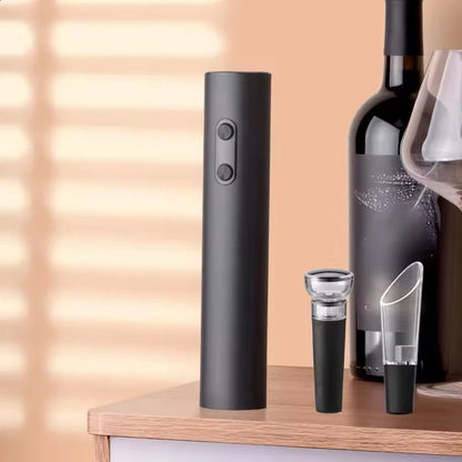 Uncork Electric Wine Opener Gift Set image 3